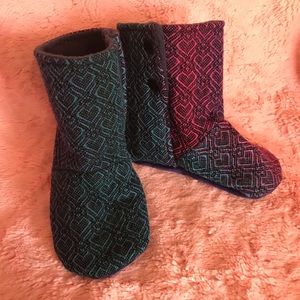Yay Baby Boutique Handmade Woven Wrap Scrap Booties - Size 8T